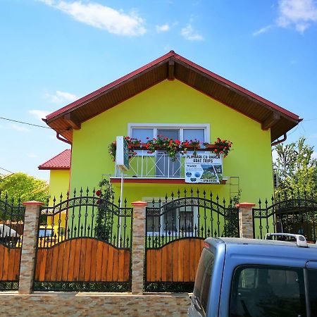 Casa Nelu Pescaru Hotel Mahmudia Exterior photo