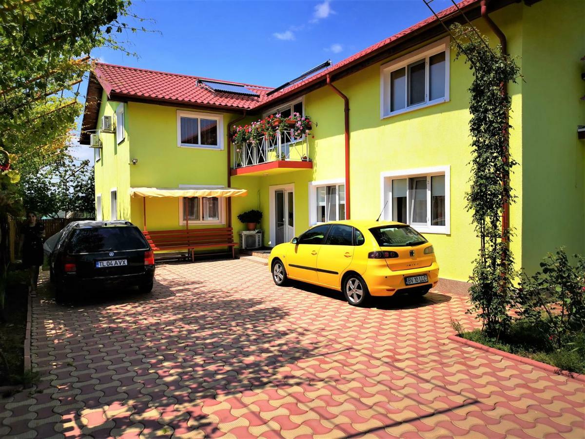 Casa Nelu Pescaru Hotel Mahmudia Exterior photo